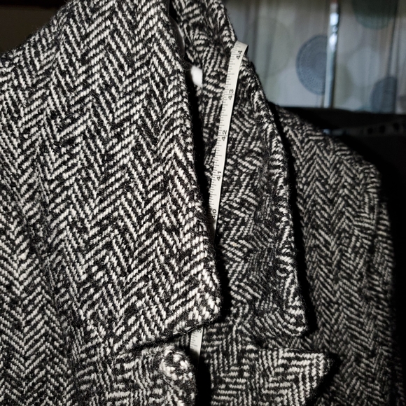 Michael Kors Coat - Picture 7 of 8